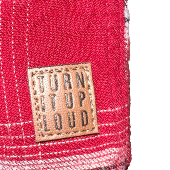 GREAT looking Boy’s fall plaid button down shirt - condition is like new - Picture 4 of 7